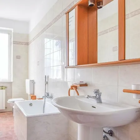 Casa vacanze Two-bedroom Holiday In