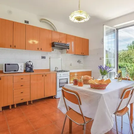 Two-bedroom Holiday In *